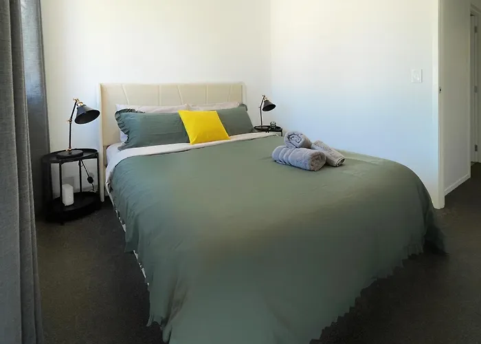 Brand New Modern 2Br Townhouse