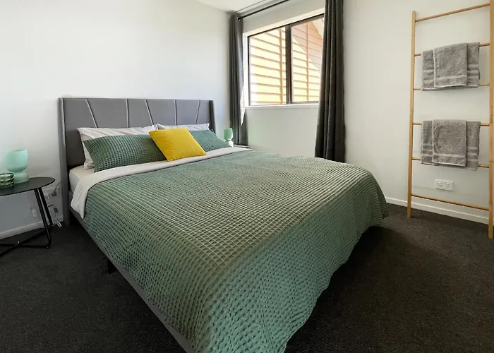 Brand New Modern 2Br Townhouse